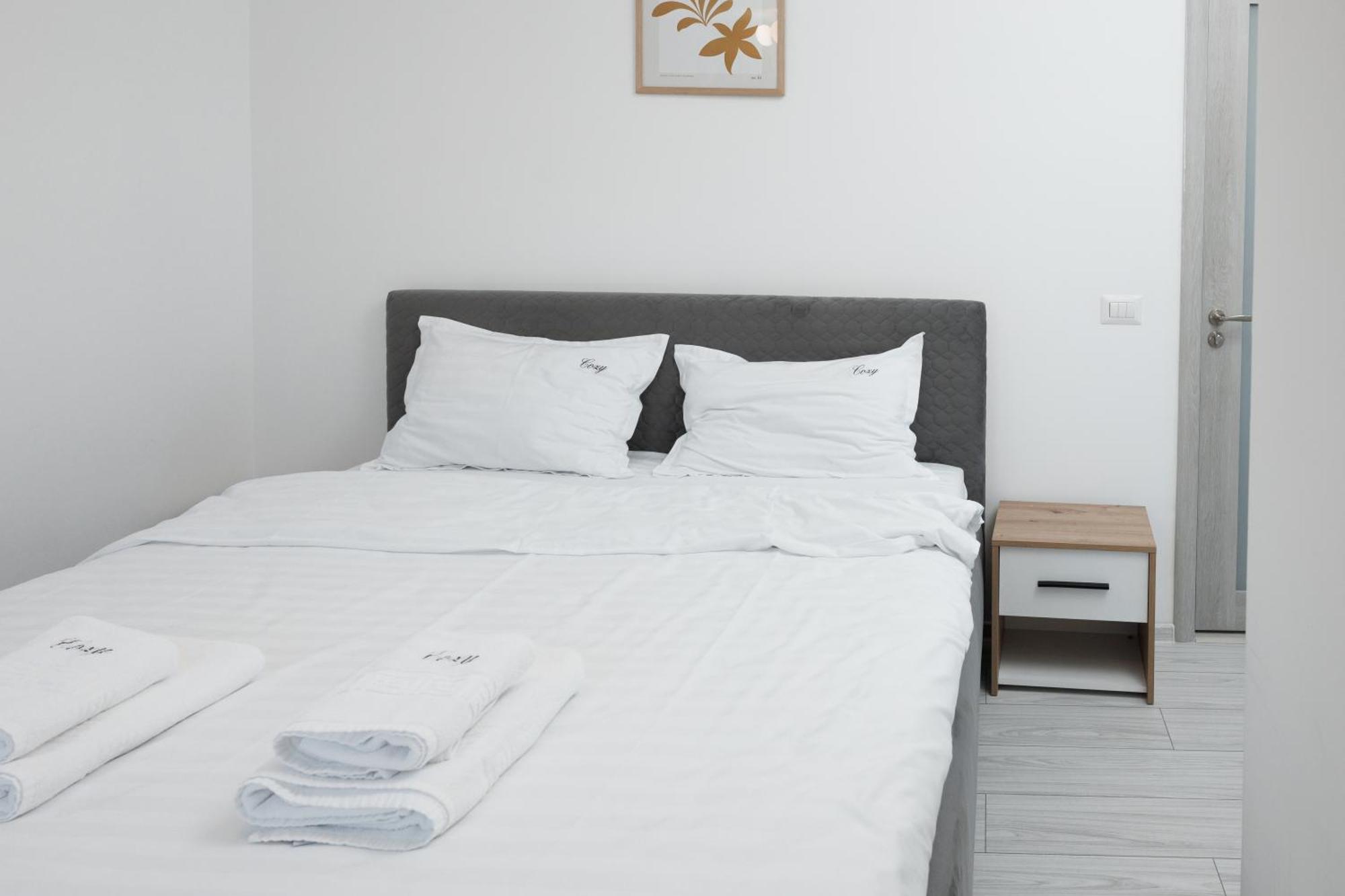 Exclusive Ultracentral Apartments And Studios #Enescu#Universitatii#苏恰瓦 外观 照片